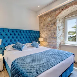 4* Guest house Palms Promenade Luxury